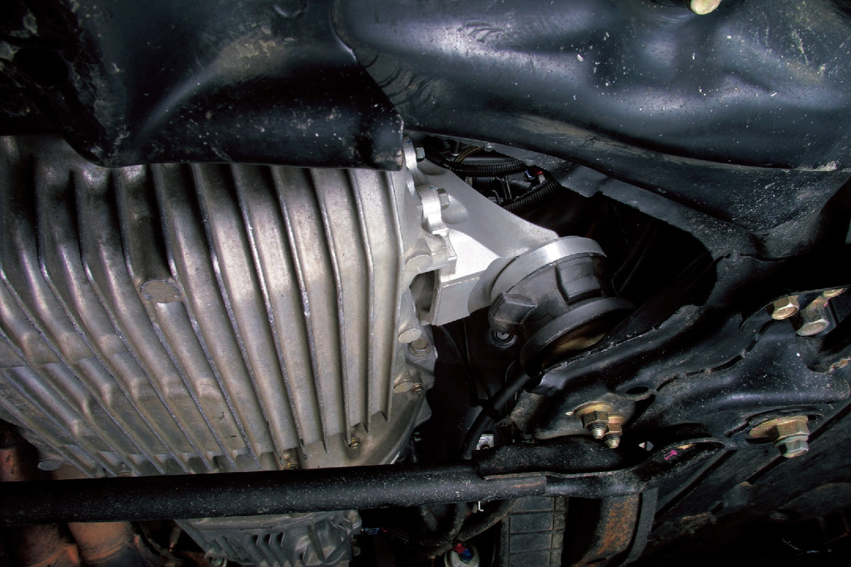 ENGINE MOUNT RING