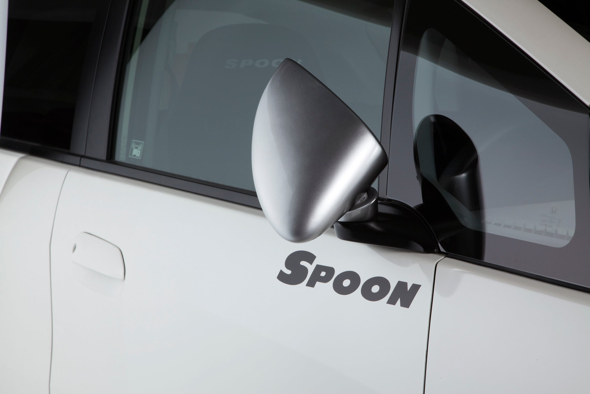AERO MIRROR