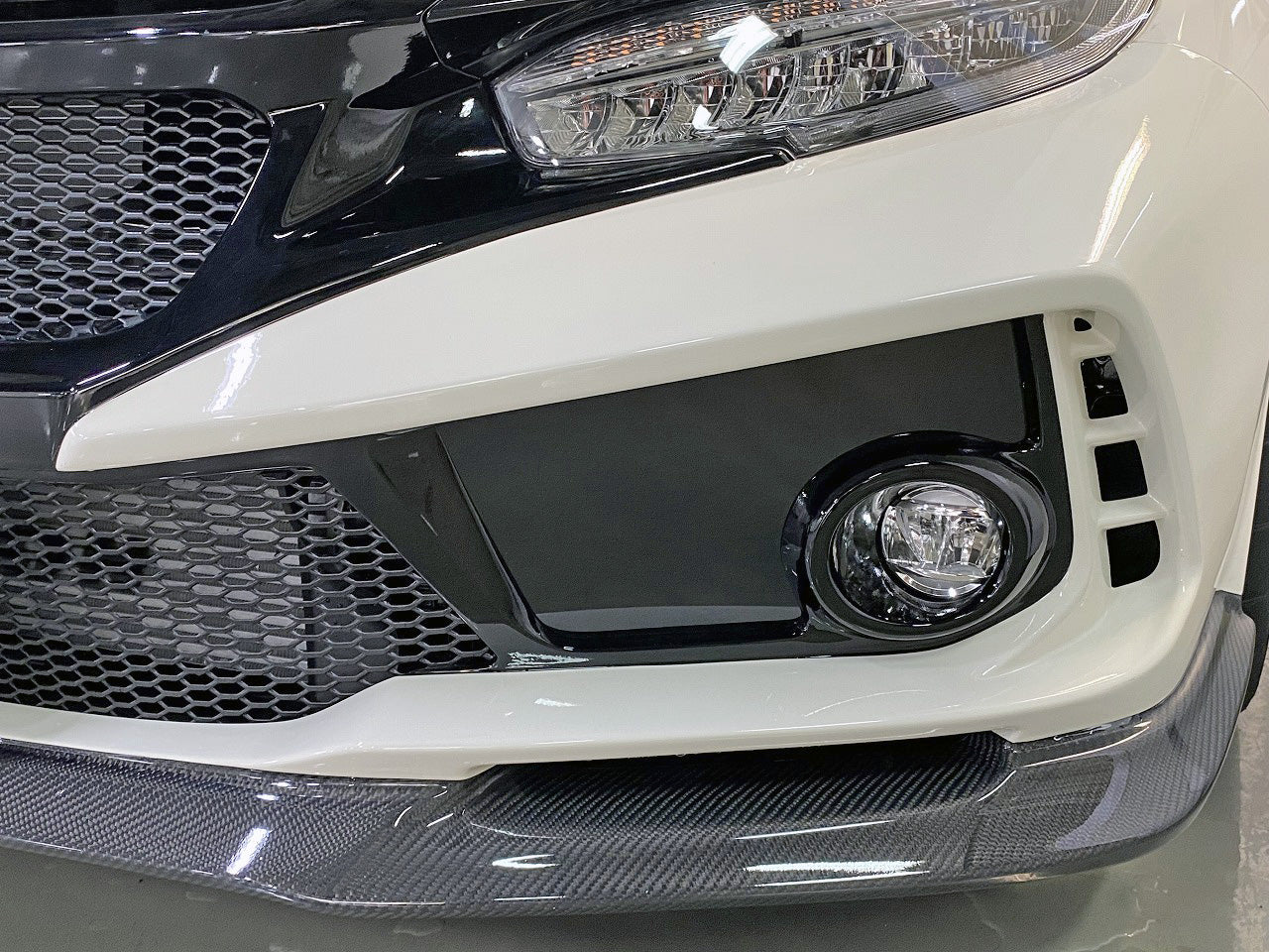 AERO BUMPER FRONT [CARBON]FK8