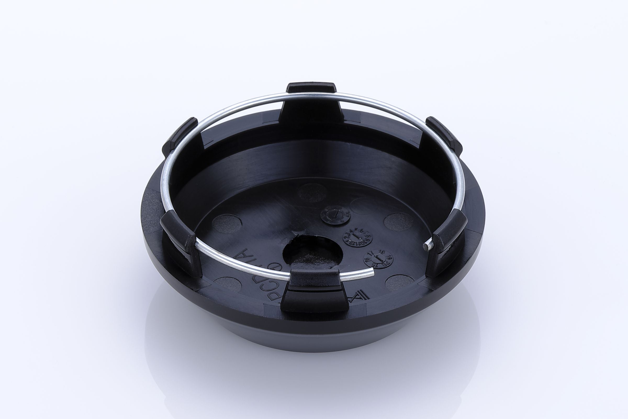 CENTER CAP 01/BK FOR SW388
